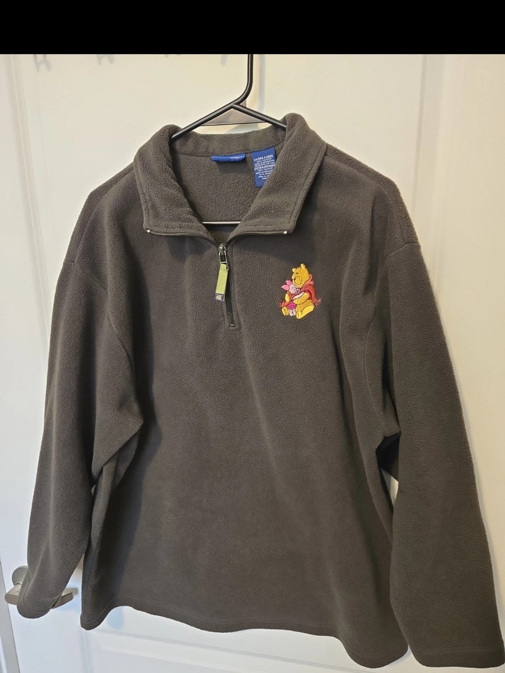 Vintage Olive Green XL Half-Zip Fleece Sweater with Embroidered Winnie the Pooh